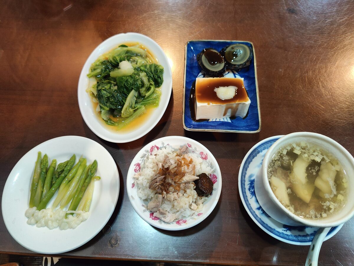 嘉義民雄美食推薦,民雄小吃,民雄必吃,貳訪民雄,火雞肉飯,民雄 美食,民雄美食菜單,嘉義民雄美食 @鯊魚大口咬