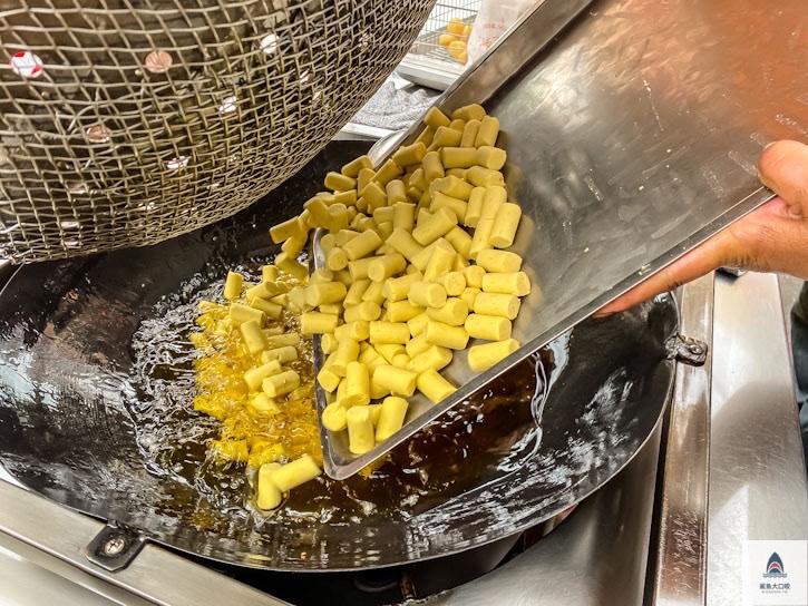地瓜球 老闆娘,大雅美食,地瓜球,大雅地瓜球,台中地瓜球老闆娘 ig @鯊魚大口咬 地瓜球 老闆娘,大雅美食,地瓜球,大雅地瓜球,台中地瓜球老闆娘 ig @鯊魚大口咬