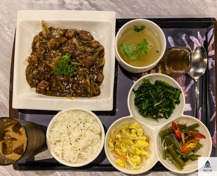下午茶,簡餐 @鯊魚大口咬 下午茶,簡餐 @鯊魚大口咬