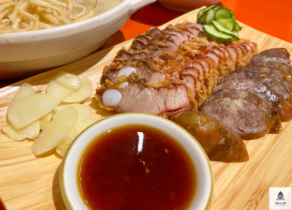 台客燒肉粥,台客燒肉粥菜單 @鯊魚大口咬