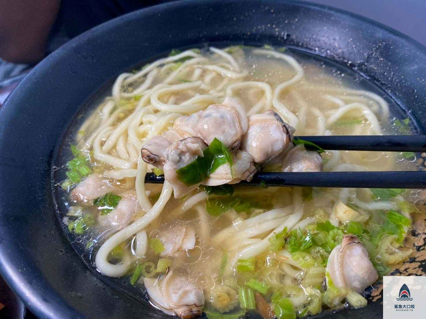 美食,台中,南屯,海鮮麵,文心森林公園 @鯊魚大口咬 美食,台中,南屯,海鮮麵,文心森林公園 @鯊魚大口咬