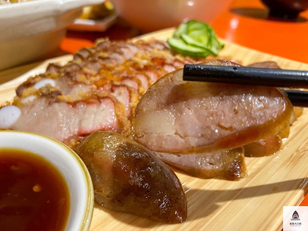 台客燒肉粥,台客燒肉粥菜單 @鯊魚大口咬