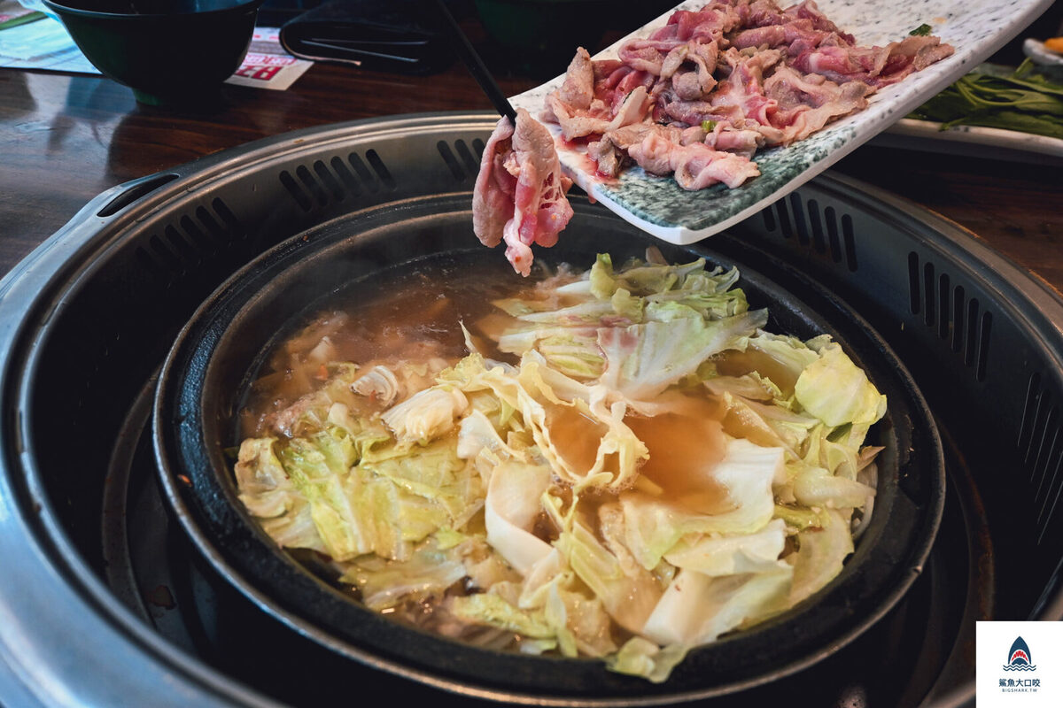火鍋,台北橋,三重,菜寮 @鯊魚大口咬 火鍋,台北橋,三重,菜寮 @鯊魚大口咬