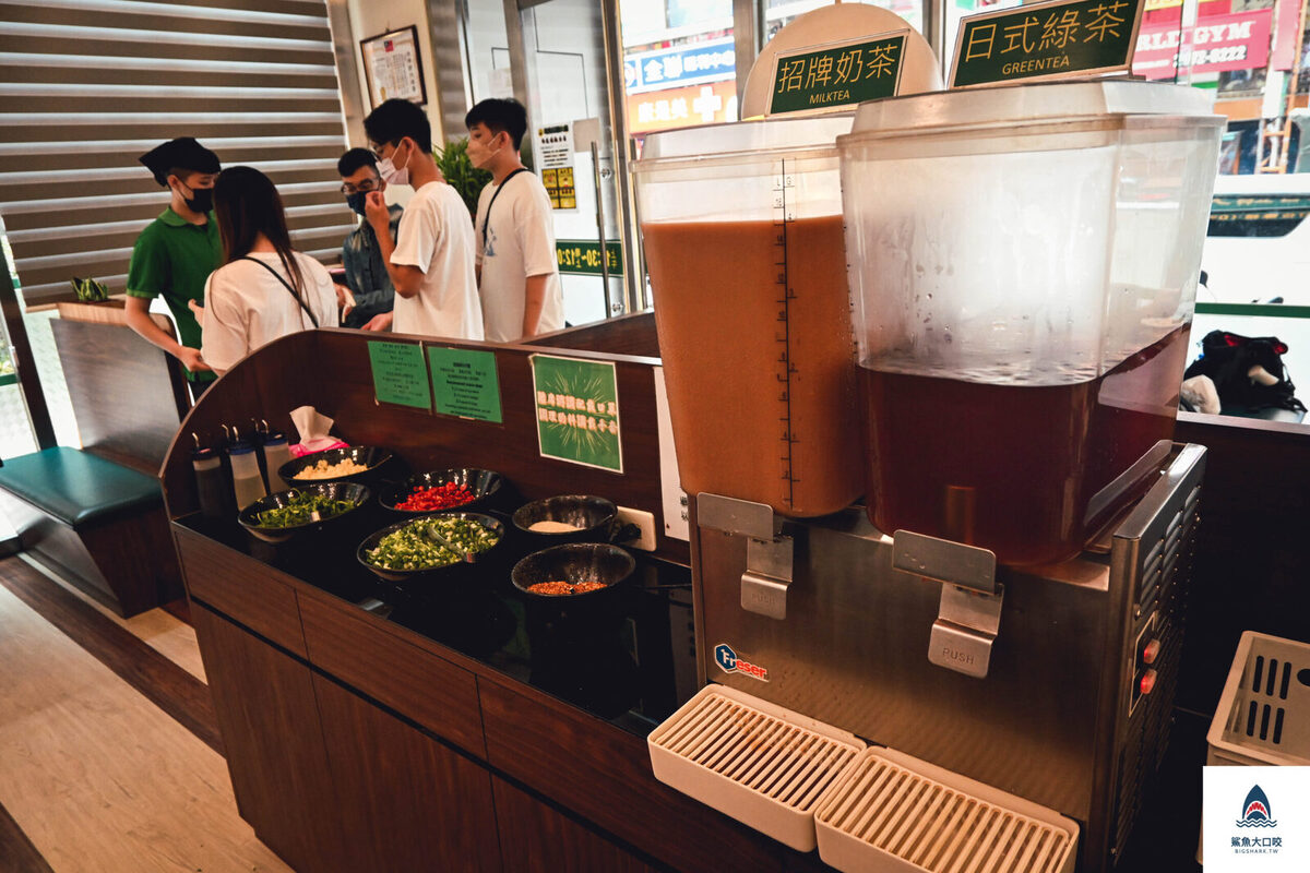 火鍋,台北橋,三重,菜寮 @鯊魚大口咬 火鍋,台北橋,三重,菜寮 @鯊魚大口咬