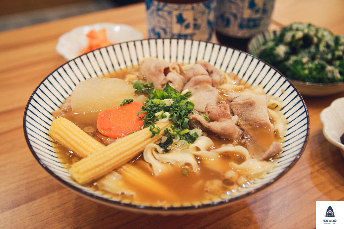 台中美食,台中麵店,花山家宣飲麵鋪 @鯊魚大口咬 台中美食,台中麵店,花山家宣飲麵鋪 @鯊魚大口咬