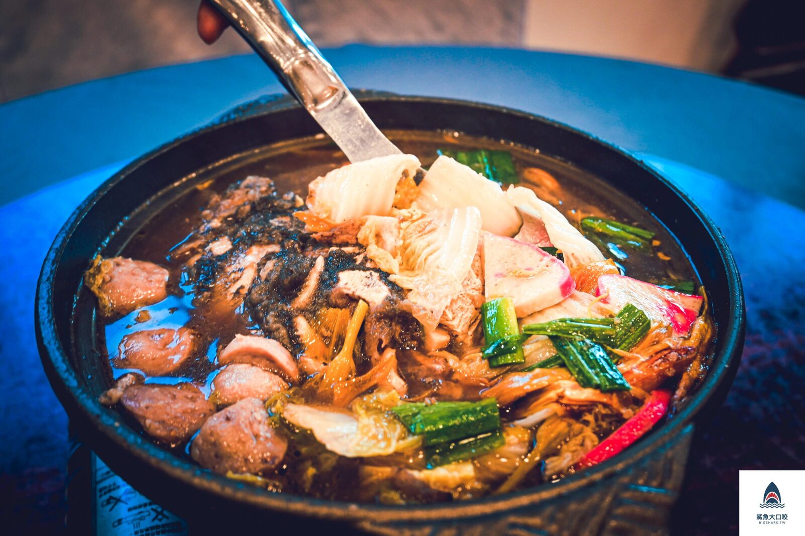 活魚餐廳 @鯊魚大口咬