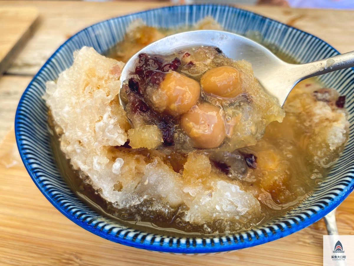 挫冰,豆花 @鯊魚大口咬 挫冰,豆花 @鯊魚大口咬