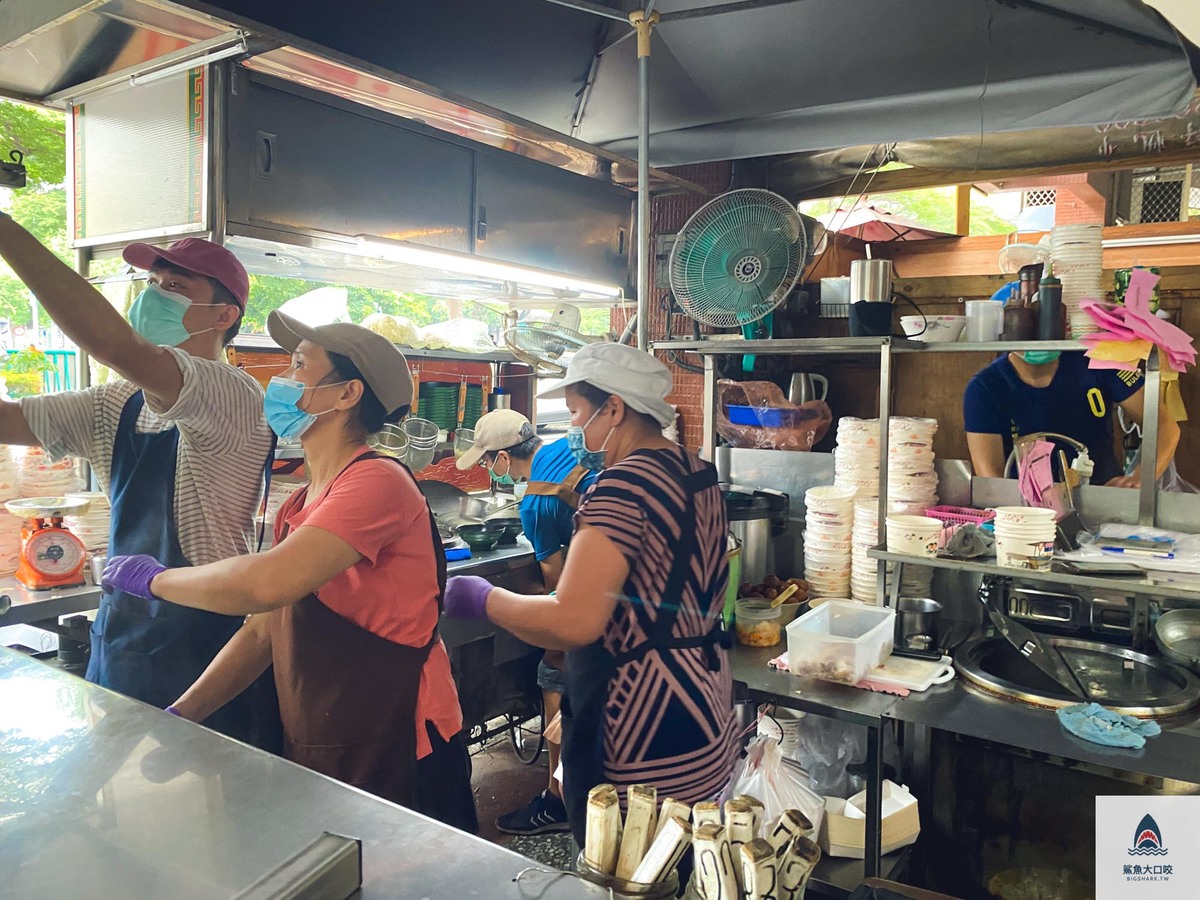 水源地玉里麵,台中玉里麵,水源地玉里麵菜單 @鯊魚大口咬