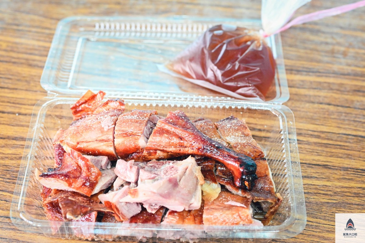 斗六烤鴨,斗六港記,斗六港記燒鴨,雲林燒臘便當,斗六燒臘便當 @鯊魚大口咬