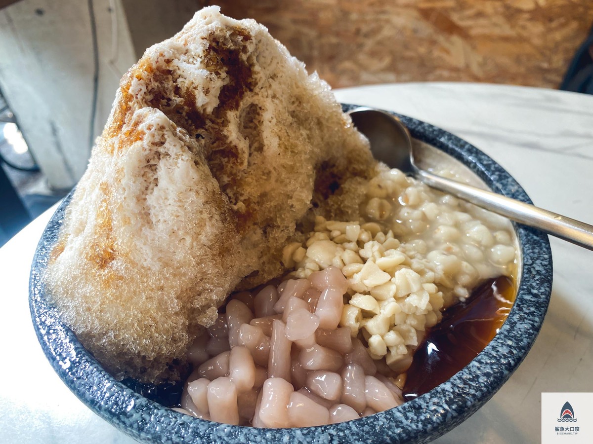 斗六騷仙草 @鯊魚大口咬 斗六騷仙草 @鯊魚大口咬