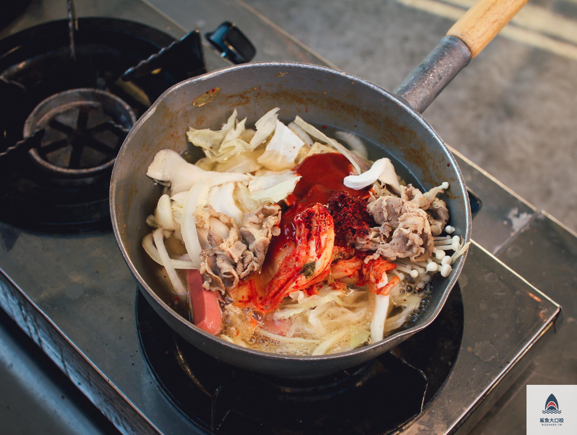  @鯊魚大口咬