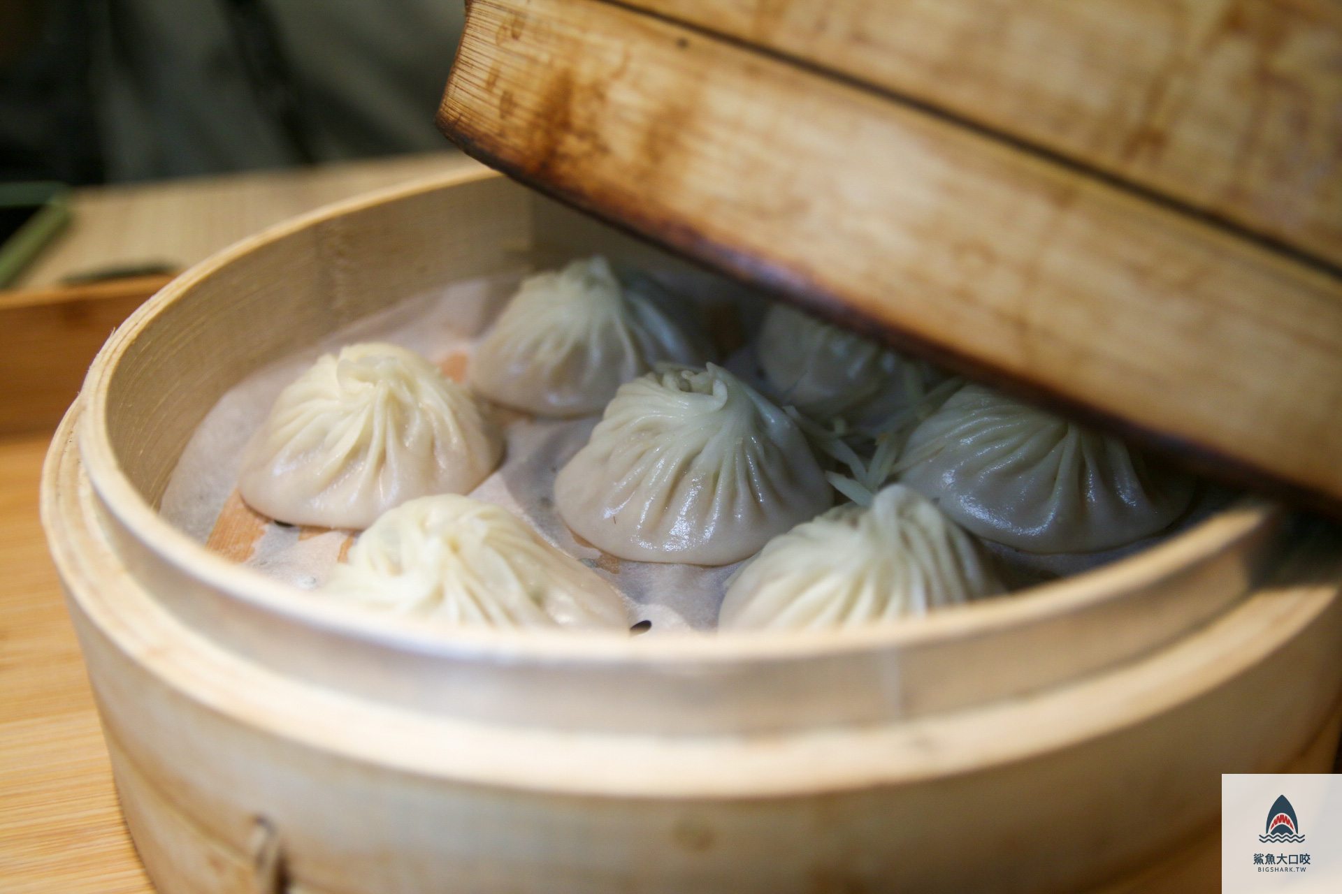 九初流心脆皮煎餃 @鯊魚大口咬