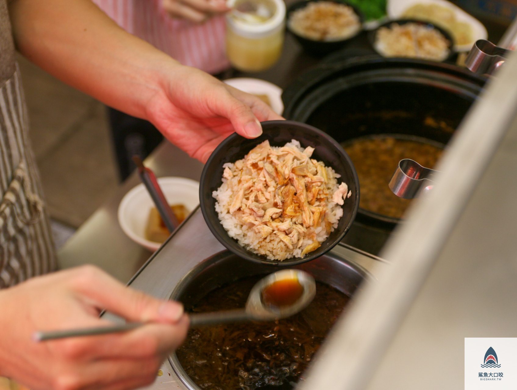 嘉義火雞肉飯,嘉義網美火雞肉飯,嘉義小莊火雞肉飯,嘉義莊家火雞肉飯,小莊火雞肉飯菜單 @鯊魚大口咬