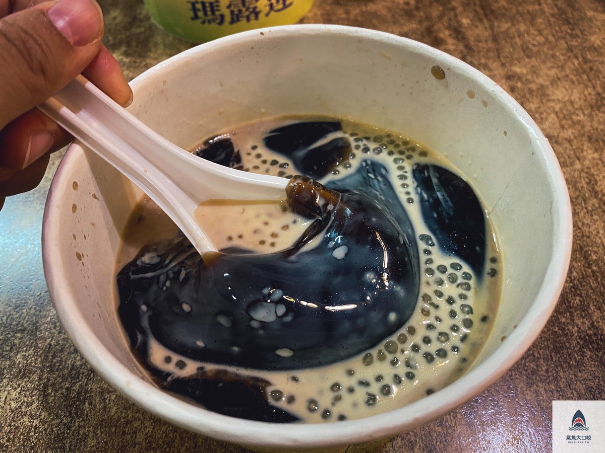 台中嫩仙草,瑪露連-健行店,台中瑪露連 @鯊魚大口咬 台中嫩仙草,瑪露連-健行店,台中瑪露連 @鯊魚大口咬