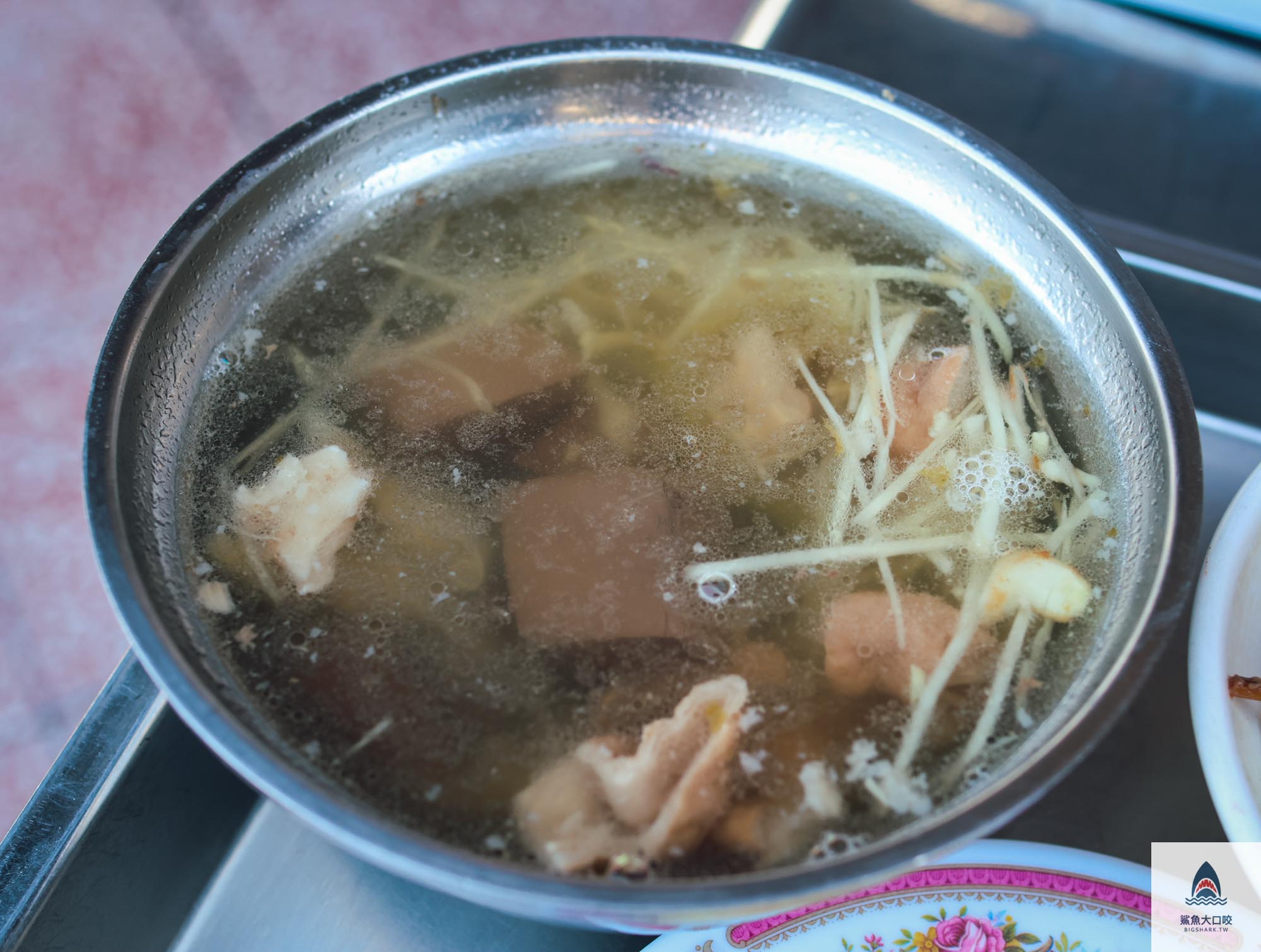 台中爌肉飯,台中爌肉飯推薦,三代爌肉飯,南屯爌肉飯,南屯小吃,烏日小吃 @鯊魚大口咬 台中爌肉飯,台中爌肉飯推薦,三代爌肉飯,南屯爌肉飯,南屯小吃,烏日小吃 @鯊魚大口咬