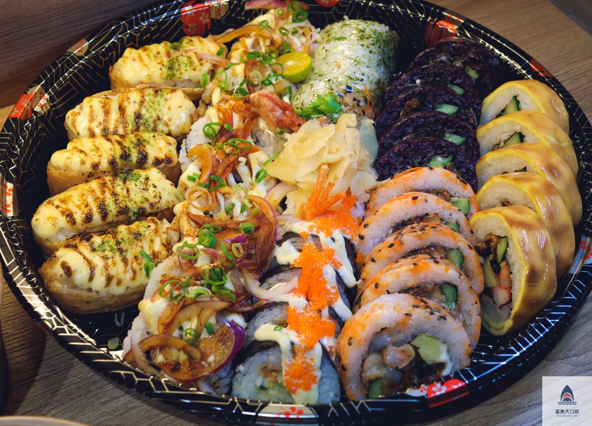炙燒稻荷壽司,享稻Enjoy sushi,炸蝦壽司,享稻菜單,鍋燒湯烏龍麵,新竹市日式料理外帶,黃金豬排丼,新竹台大分院新竹醫院美食,唐揚炸雞,光華商圈美食,新竹外帶美食,新竹日式料理外帶,新竹餐廳,新竹市日式料理,新竹會議餐盒,新竹日式料理,享稻Enjoy sushi菜單,享稻大盤壽司拼盤 @鯊魚大口咬 炙燒稻荷壽司,享稻Enjoy sushi,炸蝦壽司,享稻菜單,鍋燒湯烏龍麵,新竹市日式料理外帶,黃金豬排丼,新竹台大分院新竹醫院美食,唐揚炸雞,光華商圈美食,新竹外帶美食,新竹日式料理外帶,新竹餐廳,新竹市日式料理,新竹會議餐盒,新竹日式料理,享稻Enjoy sushi菜單,享稻大盤壽司拼盤 @鯊魚大口咬