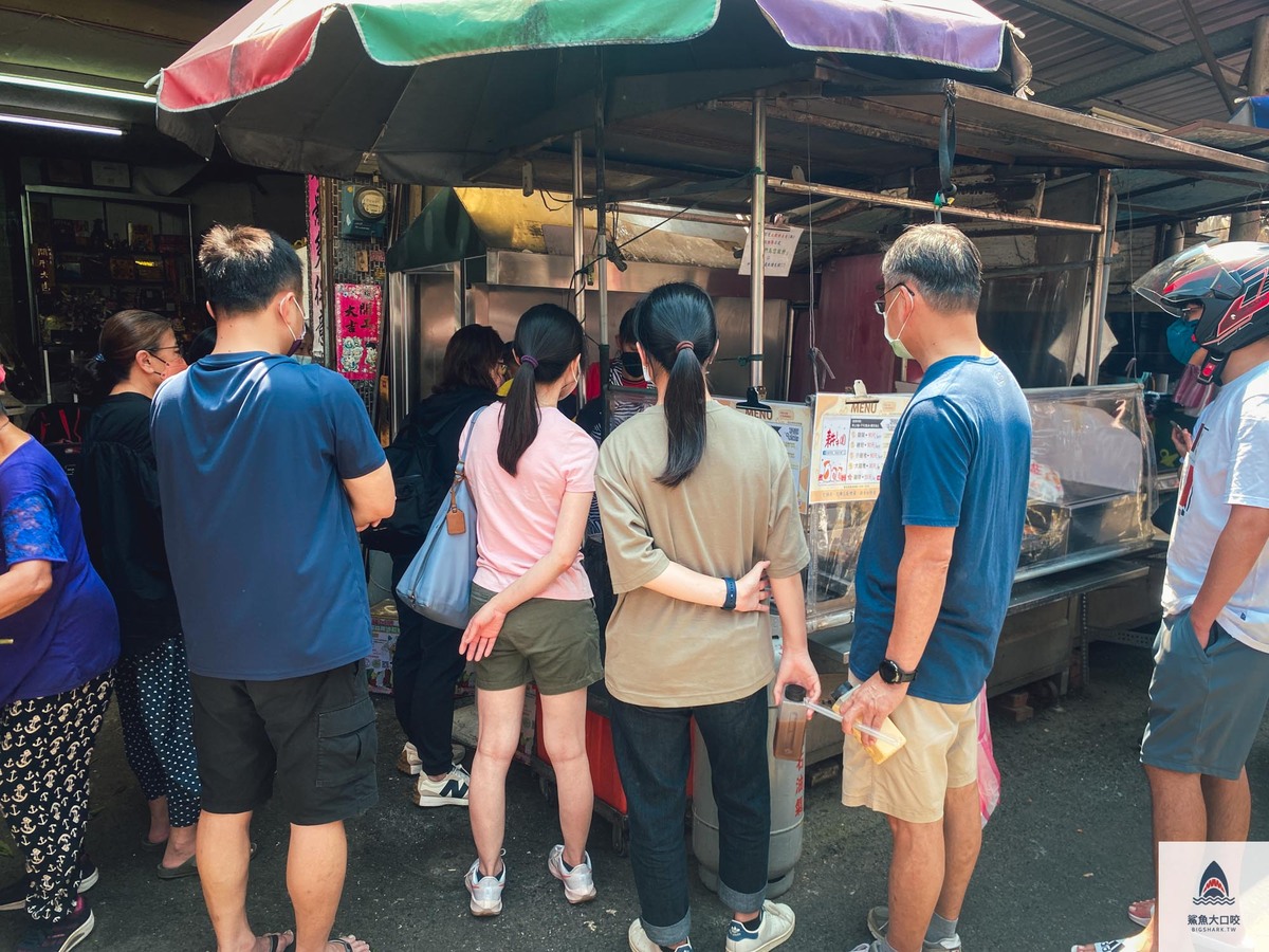 苑裡市場秒殺炸雞,苗栗秒殺炸雞,苗栗苑裡市場美食,耕牛園,苗栗美食,秒殺炸雞 @鯊魚大口咬 苑裡市場秒殺炸雞,苗栗秒殺炸雞,苗栗苑裡市場美食,耕牛園,苗栗美食,秒殺炸雞 @鯊魚大口咬