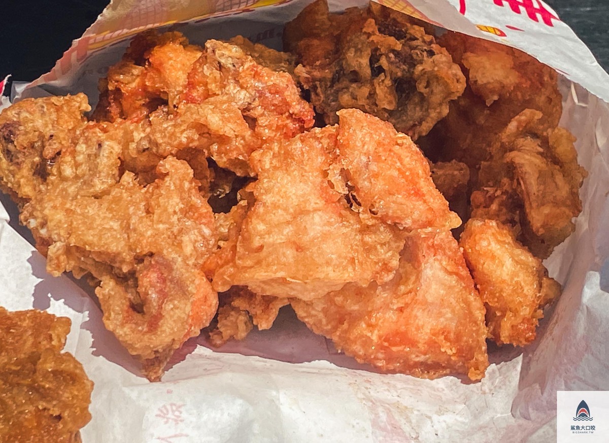 苑裡市場秒殺炸雞,苗栗秒殺炸雞,苗栗苑裡市場美食,耕牛園,苗栗美食,秒殺炸雞 @鯊魚大口咬 苑裡市場秒殺炸雞,苗栗秒殺炸雞,苗栗苑裡市場美食,耕牛園,苗栗美食,秒殺炸雞 @鯊魚大口咬