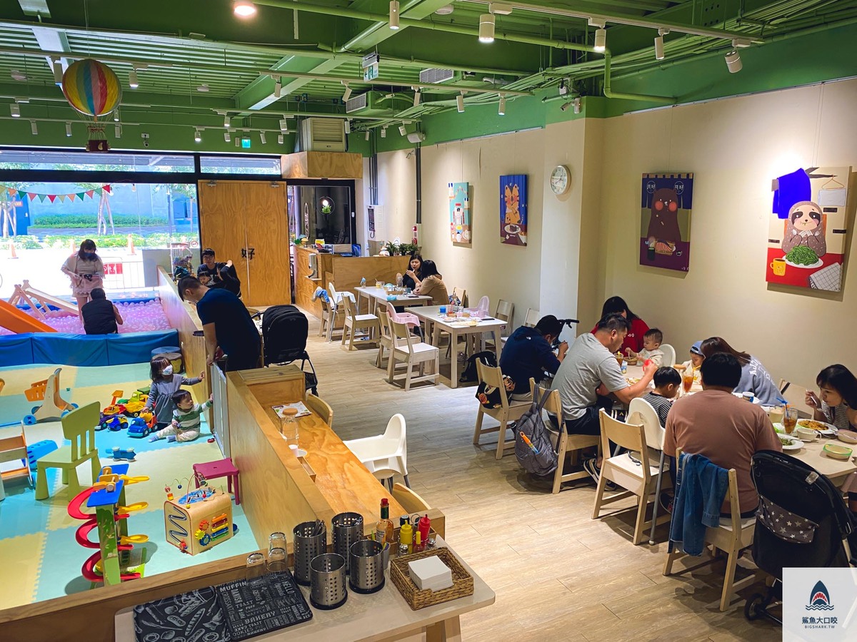 新竹隱藏版美食 #新竹親子聚會,新竹景點,新竹親子餐廳,竹北親子,竹北美食,竹北親子餐廳,竹北共好親子餐廳,共好菜單,GungHo,竹北下午茶,竹北大遠百美食,竹北甜點 @鯊魚大口咬