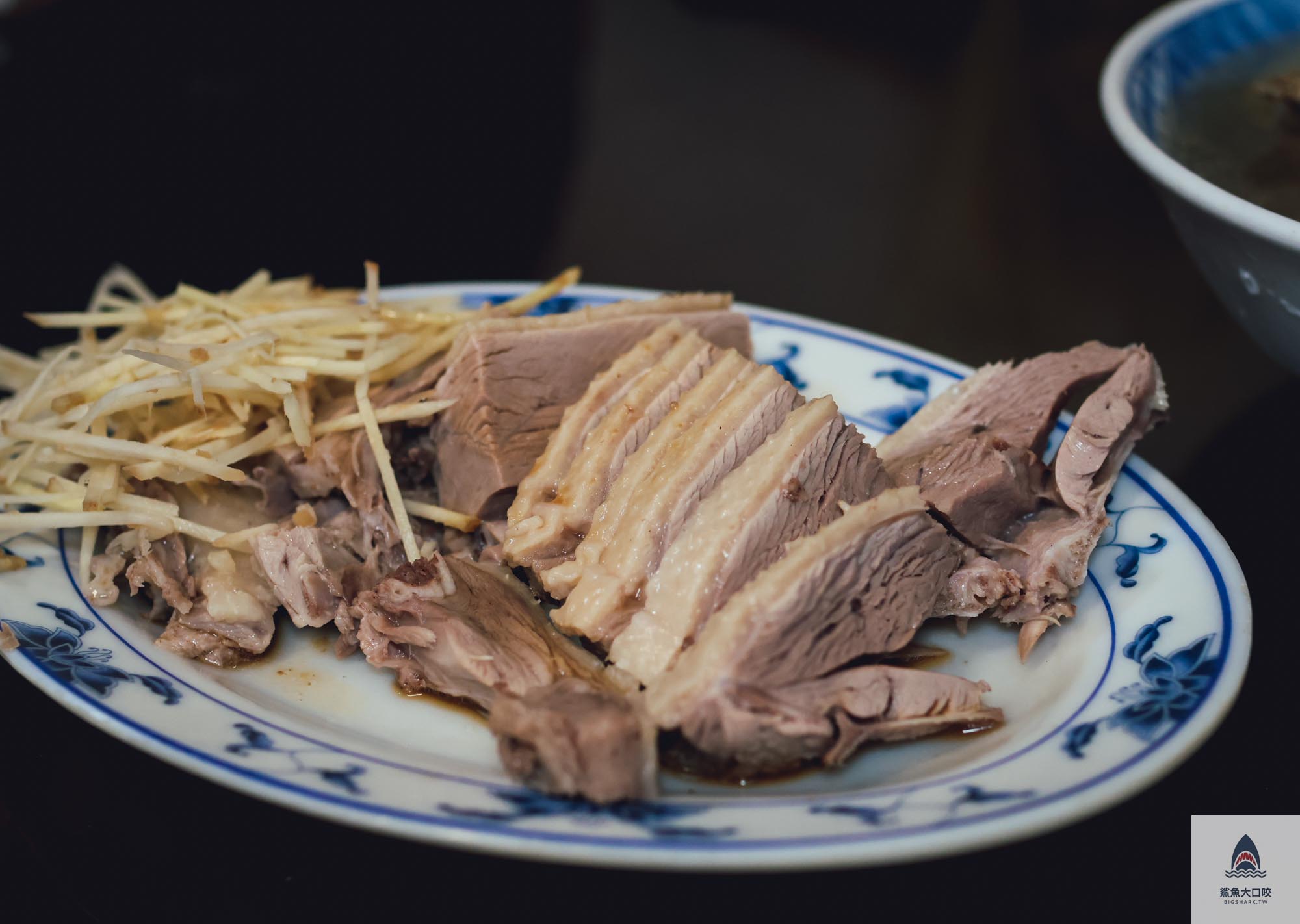 雲林美食,北港美食,雲林小吃,北港朝天宮,北港朝天宮小吃,北港朝天宮美食,北港鴨肉飯,老受鴨肉飯 @鯊魚大口咬