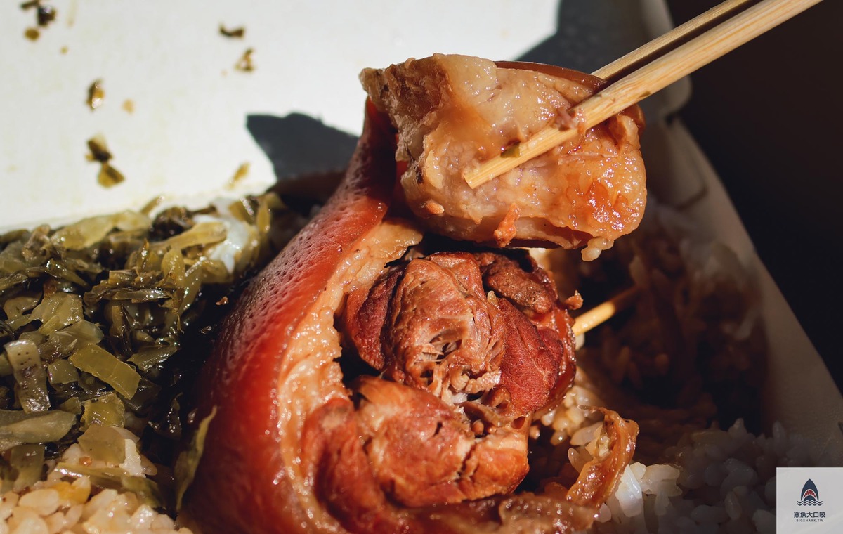 只有爌肉飯,只有爌肉飯菜單 @鯊魚大口咬 只有爌肉飯,只有爌肉飯菜單 @鯊魚大口咬
