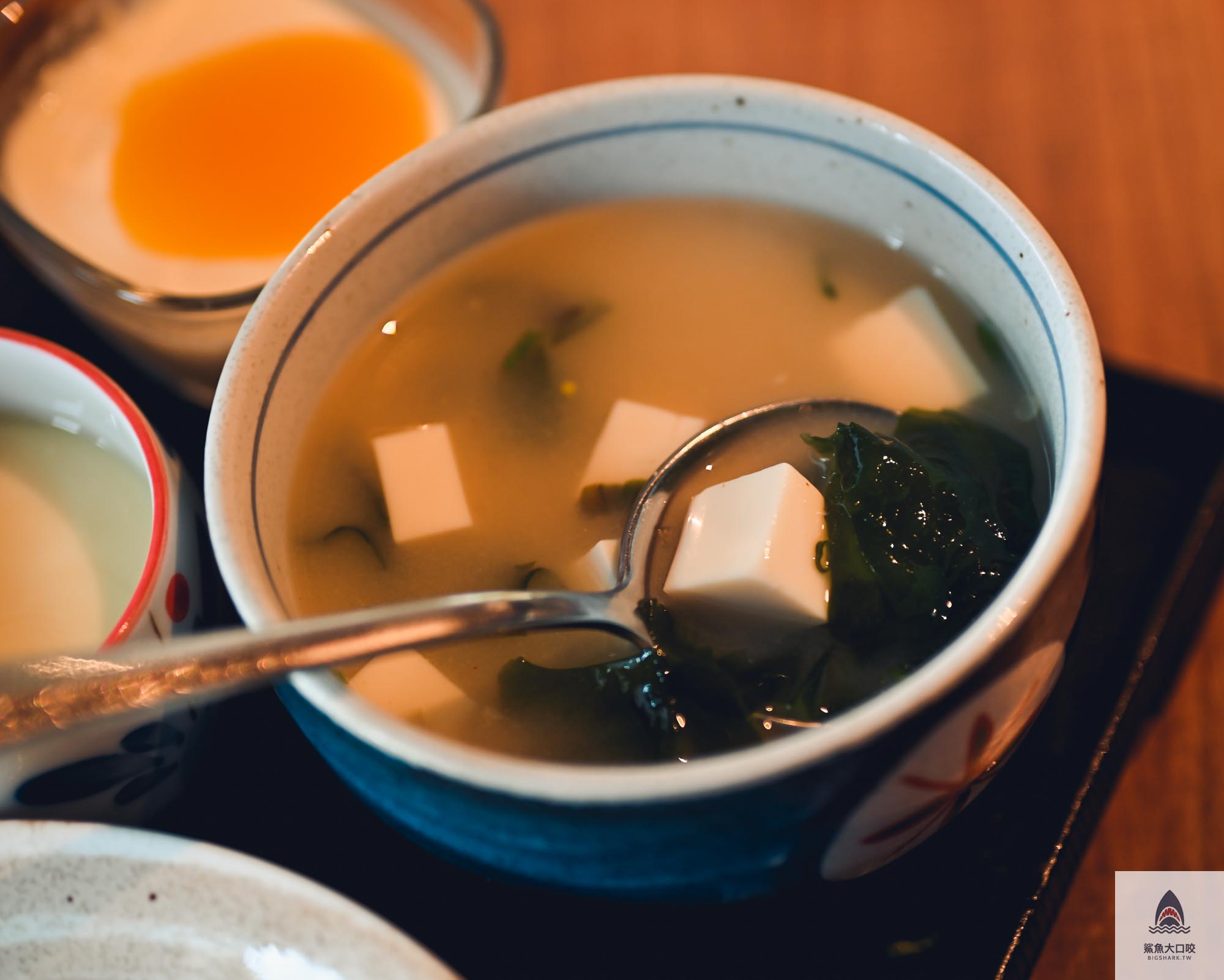 員林定食,舞鶴昭日咖啡,彰化下午茶,彰化咖啡館,員林聚餐,彰化聚餐,彰化定食,員林下午茶,員林美食,員林甜點,員林咖啡館 @鯊魚大口咬
