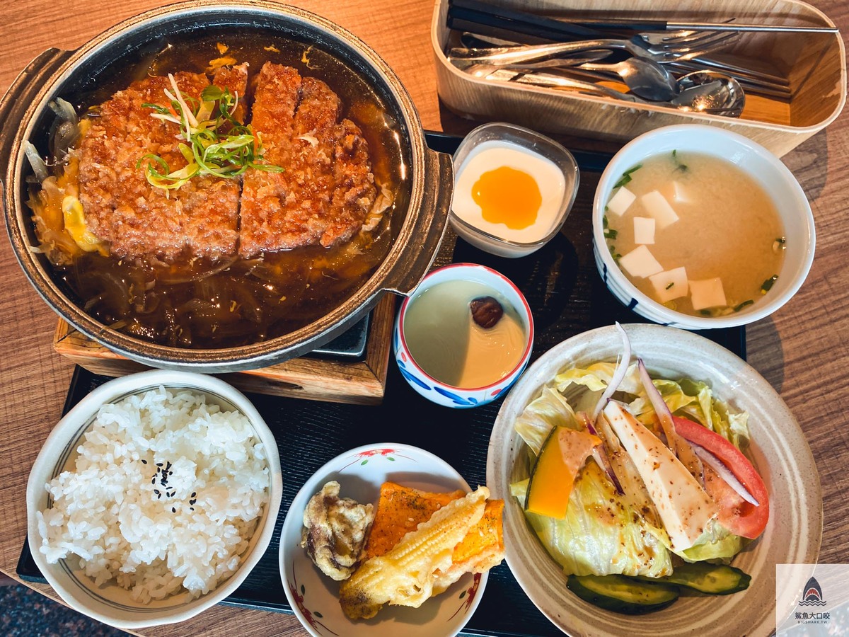 員林定食,舞鶴昭日咖啡,彰化下午茶,彰化咖啡館,員林聚餐,彰化聚餐,彰化定食,員林下午茶,員林美食,員林甜點,員林咖啡館 @鯊魚大口咬 員林定食,舞鶴昭日咖啡,彰化下午茶,彰化咖啡館,員林聚餐,彰化聚餐,彰化定食,員林下午茶,員林美食,員林甜點,員林咖啡館 @鯊魚大口咬