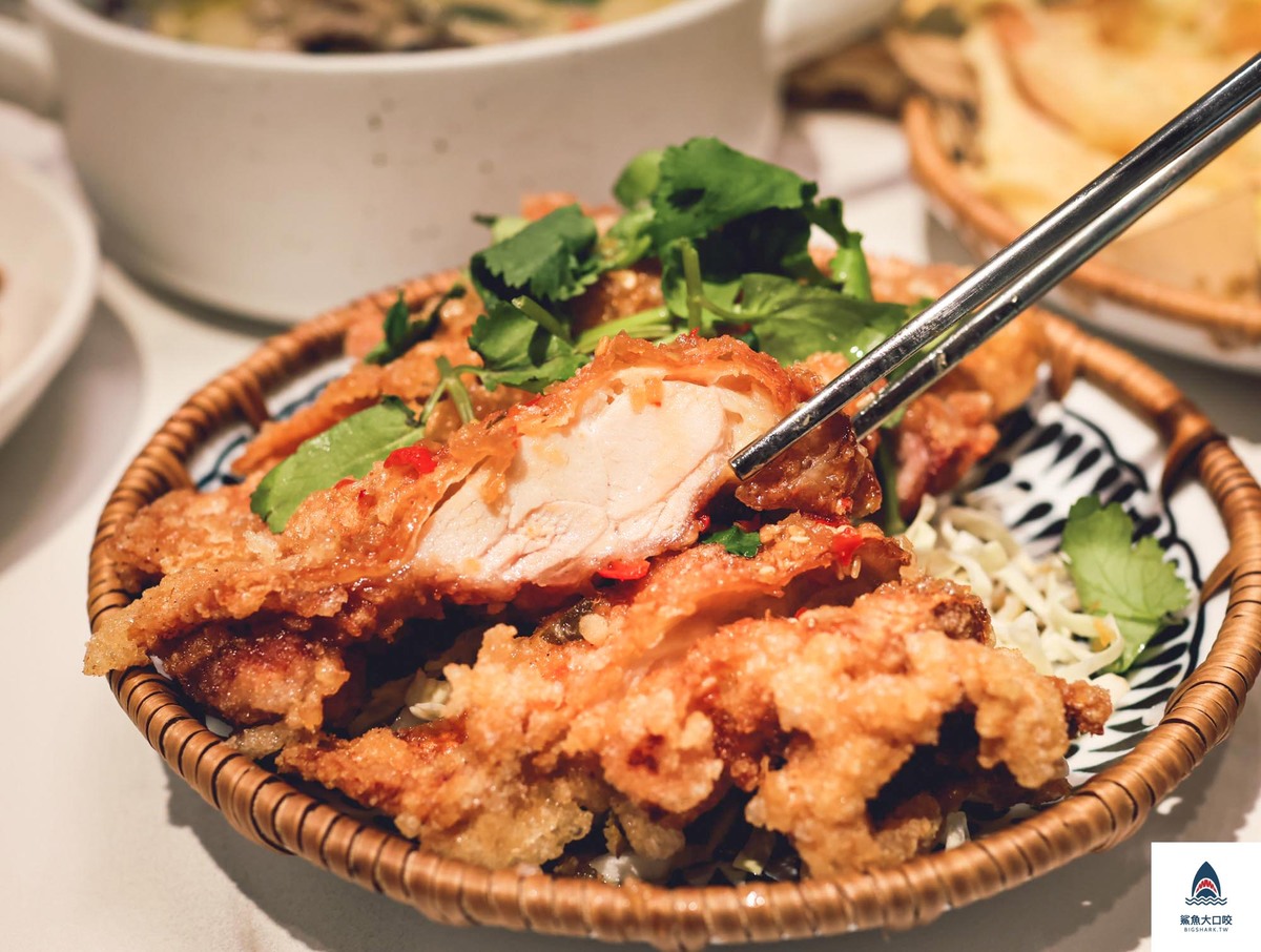 桃園泰式吃到飽,桃園泰式料理,泰泰太夯桃園遠百店,泰泰太夯,泰泰太夯桃園遠百店菜單,泰泰太夯桃園遠百店價錢,桃園吃到飽 @鯊魚大口咬