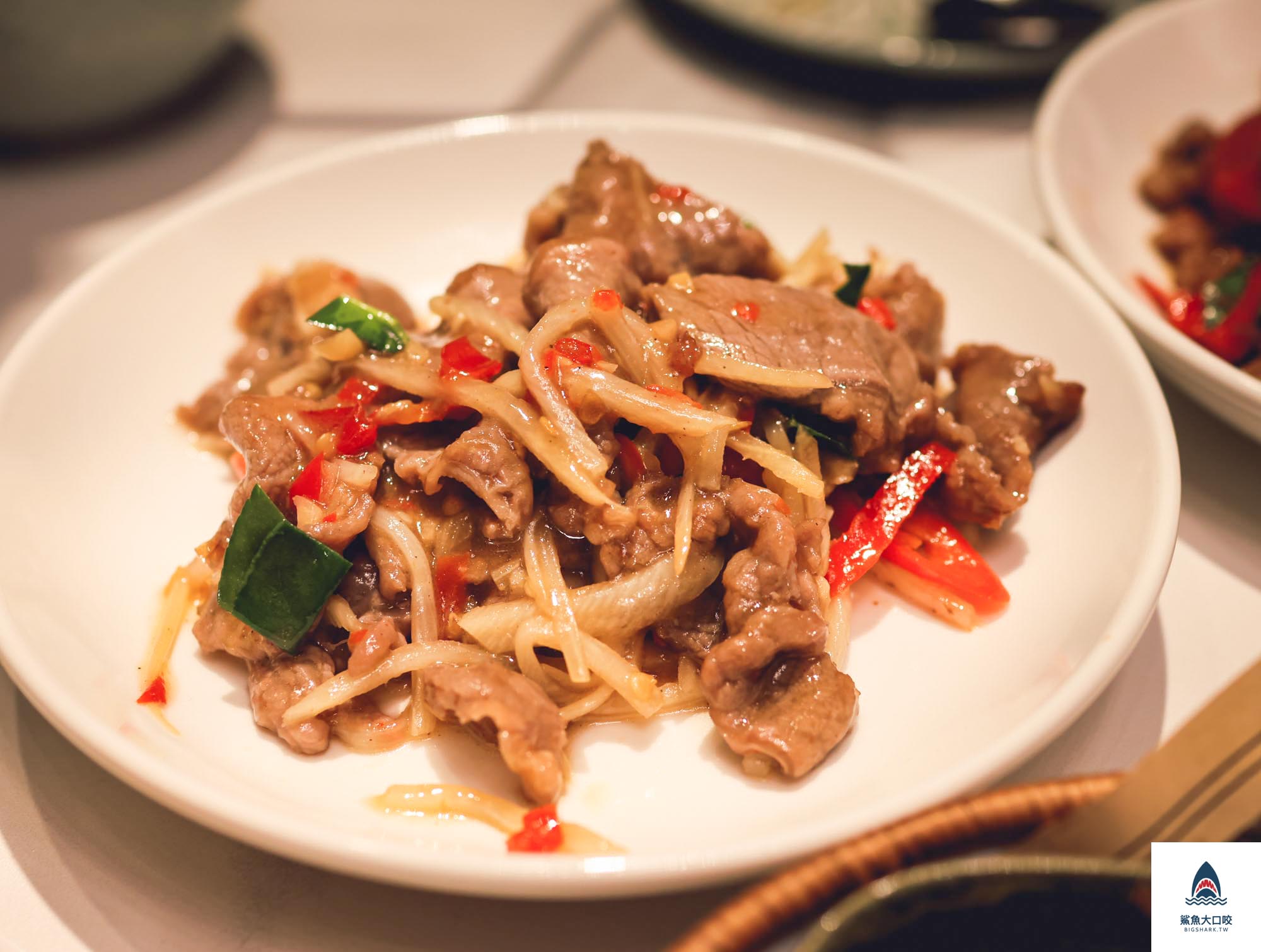 桃園泰式吃到飽,桃園泰式料理,泰泰太夯桃園遠百店,泰泰太夯,泰泰太夯桃園遠百店菜單,泰泰太夯桃園遠百店價錢,桃園吃到飽 @鯊魚大口咬