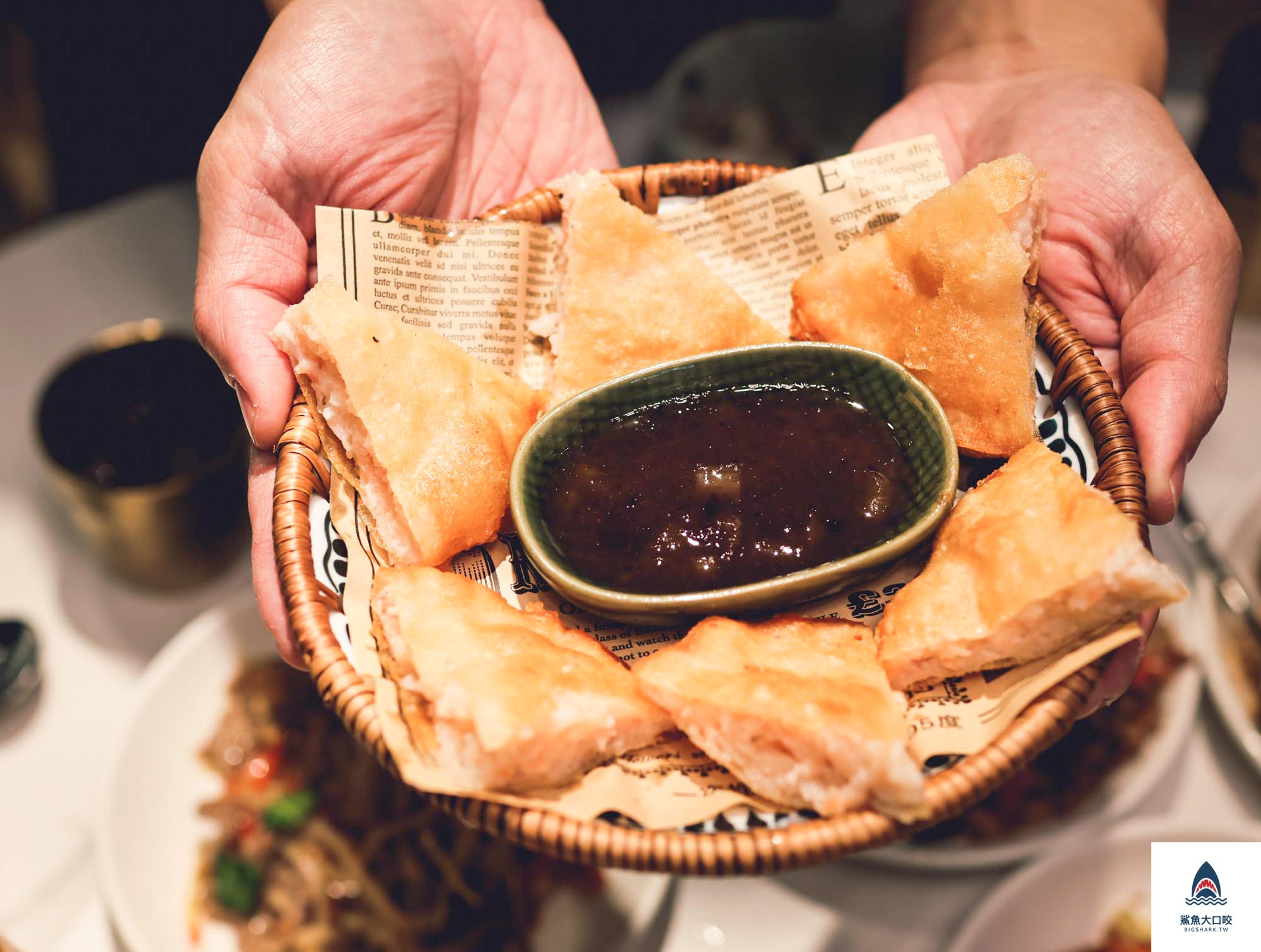 桃園泰式吃到飽,桃園泰式料理,泰泰太夯桃園遠百店,泰泰太夯,泰泰太夯桃園遠百店菜單,泰泰太夯桃園遠百店價錢,桃園吃到飽 @鯊魚大口咬