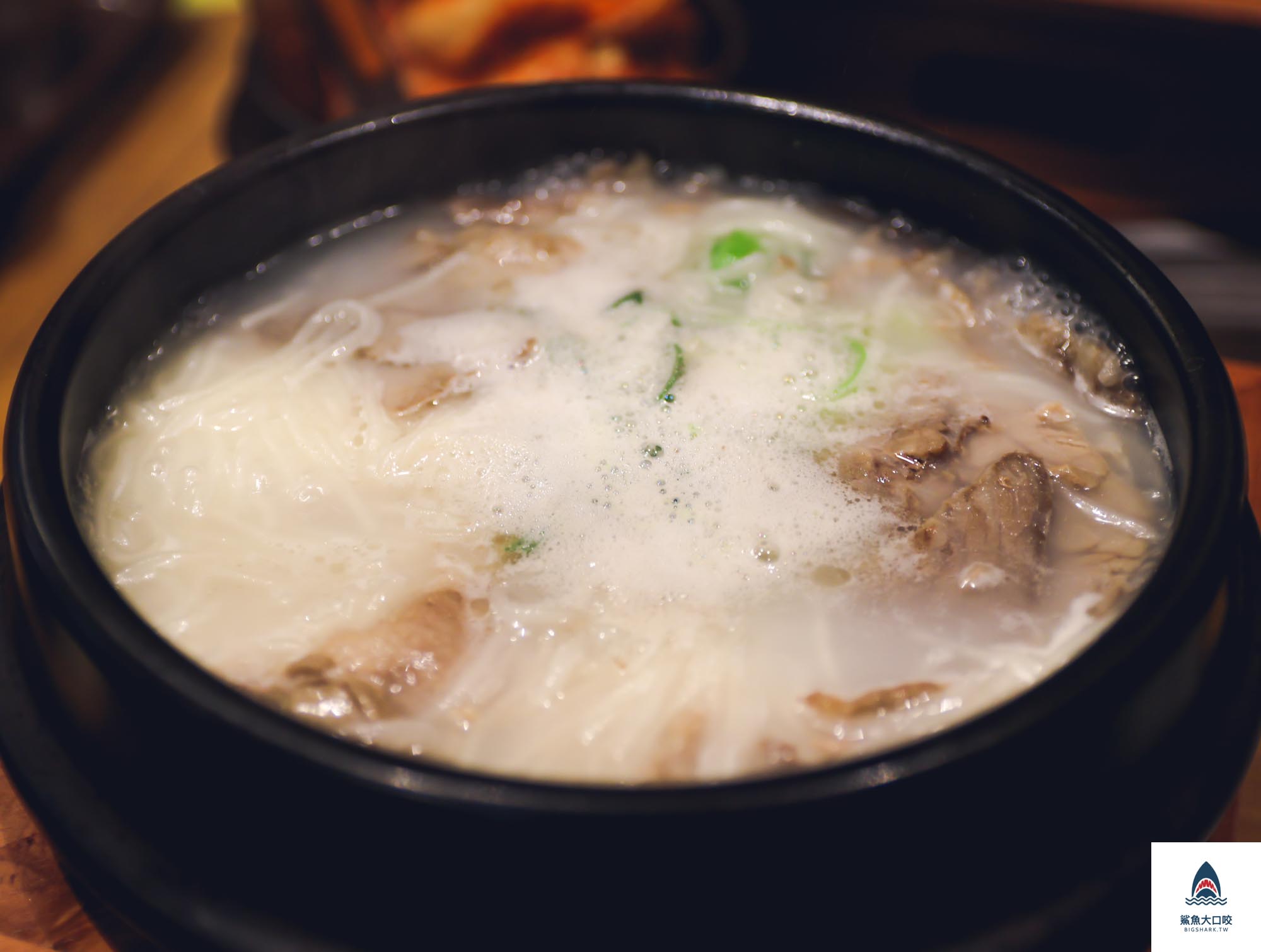 首爾美食,水原雪濃湯,首爾雪濃湯,人生雪濃湯,人生雪濃湯價錢,水原美食 @鯊魚大口咬