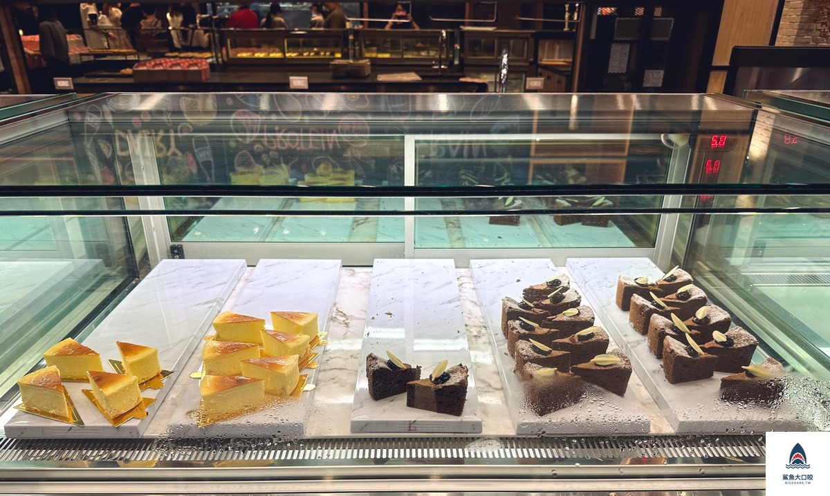 台中美食,台中牛排,台中吃到飽,台中牛排館 @鯊魚大口咬