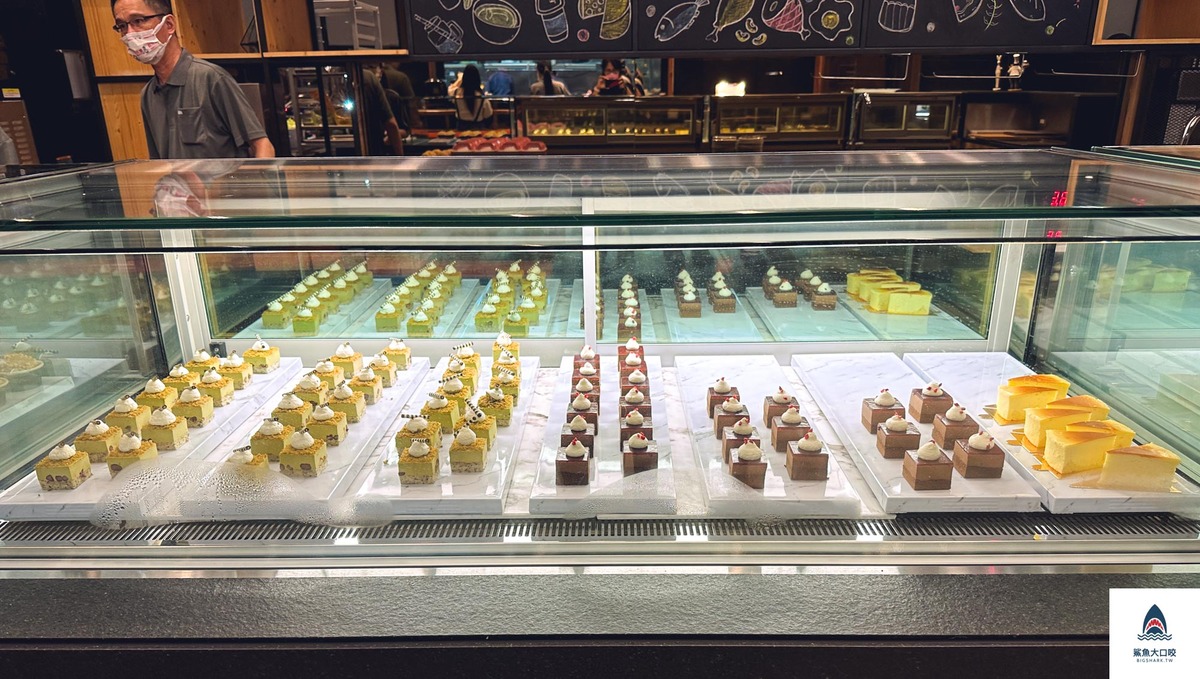 台中美食,台中牛排,台中吃到飽,台中牛排館 @鯊魚大口咬