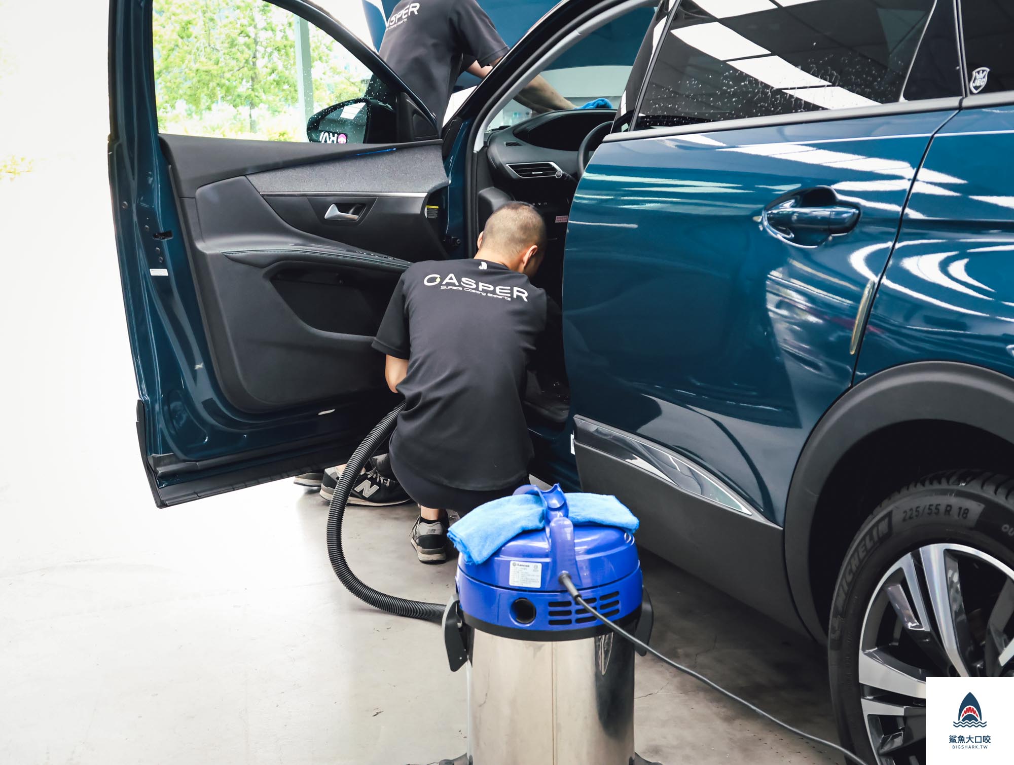 台中洗車推薦,北屯洗車推薦,北屯汽車包膜推薦,北屯汽車鍍膜推薦,CASPER鎧特,台中汽車鍍膜推薦,台中汽車包膜推薦,台中CASPER鎧特 @鯊魚大口咬