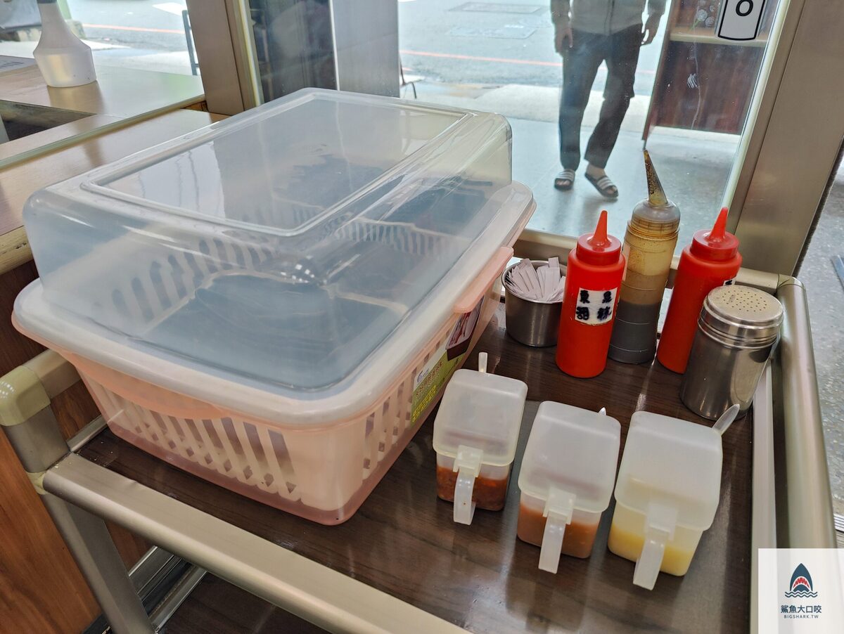 王哥脆皮肉圓,南屯脆皮肉圓,南屯肉圓,肉圓,脆皮肉圓,台中肉圓,台中脆皮肉圓,王哥肉丸 @鯊魚大口咬 王哥脆皮肉圓,南屯脆皮肉圓,南屯肉圓,肉圓,脆皮肉圓,台中肉圓,台中脆皮肉圓,王哥肉丸 @鯊魚大口咬