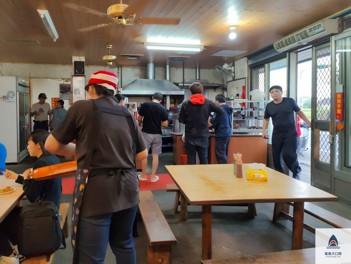 風飛沙小吃店,神岡美食,神岡臭豆腐,神岡小吃店,神岡風飛沙,台中美食 @鯊魚大口咬