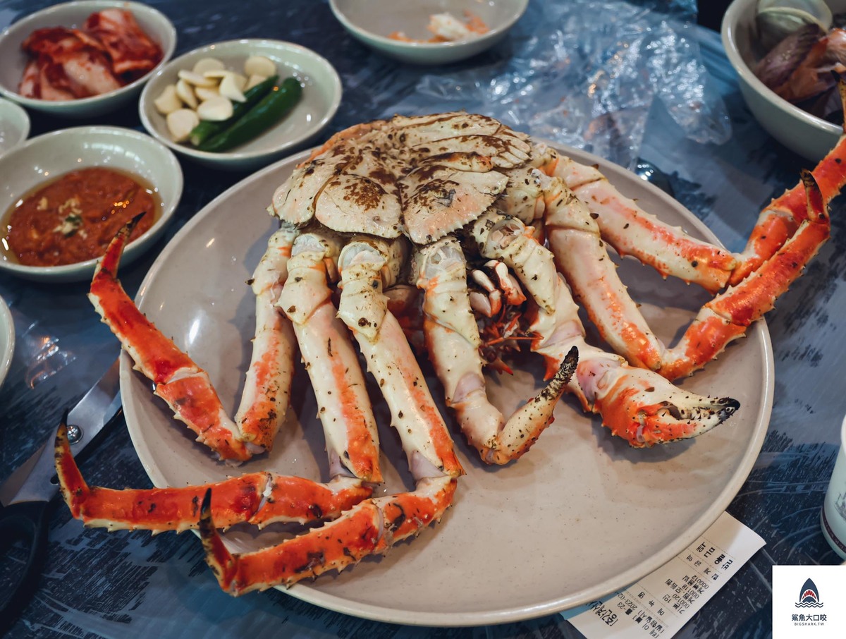 首爾帝王蟹,韓國帝王蟹,鷺梁津帝王蟹,首爾美食推薦,韓國美食推薦,鷺梁津水產市場 @鯊魚大口咬