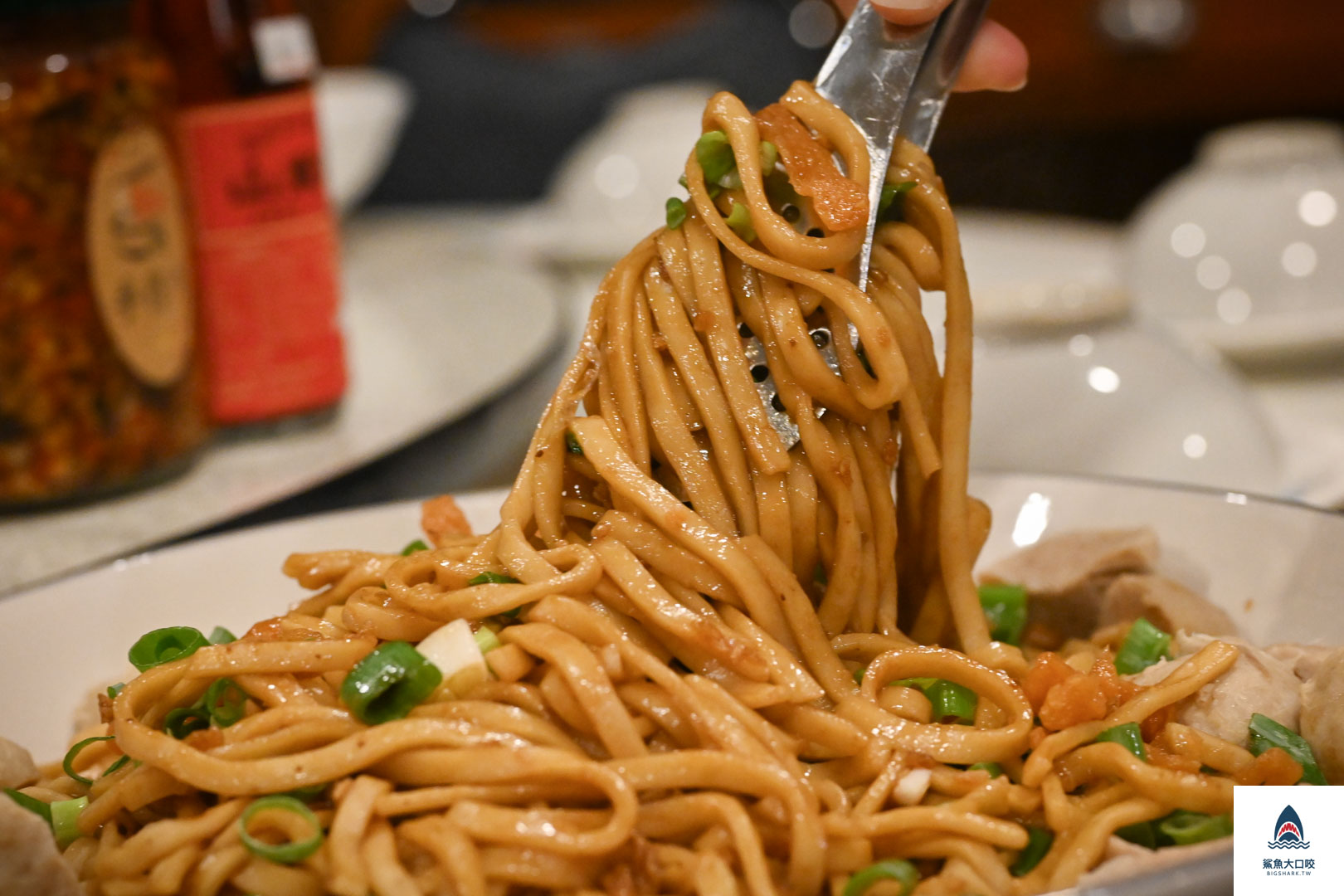新竹餐廳,新竹美食,新竹傻瓜麵,新竹合菜,新竹桌菜,傻瓜麵創意料理 @鯊魚大口咬