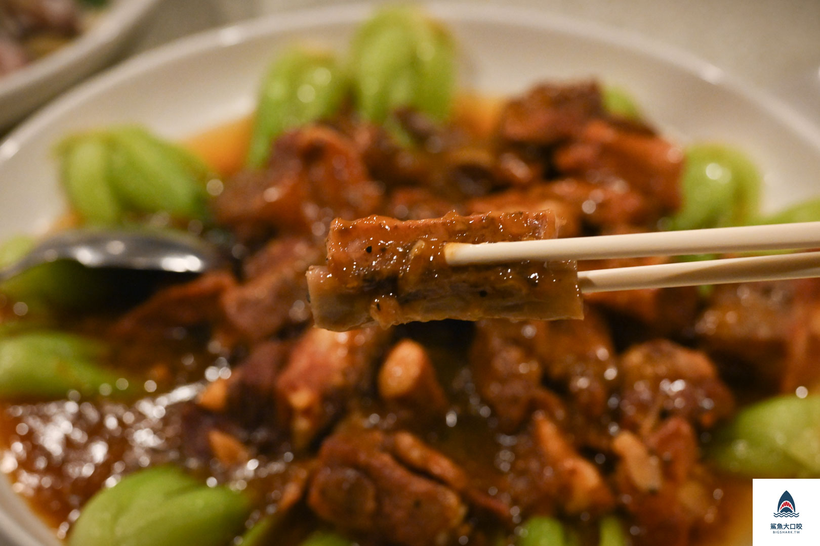 新竹餐廳,新竹美食,新竹傻瓜麵,新竹合菜,新竹桌菜,傻瓜麵創意料理 @鯊魚大口咬