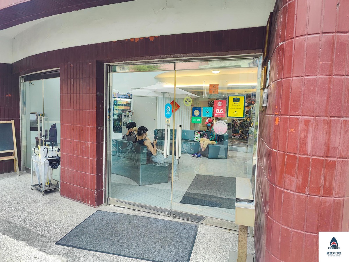 台北住宿推薦,單人房住宿空間,台北單人房推薦,板橋住宿推薦,板橋單人房推薦,單人房住宿空間房價,SingleInn Taipei @鯊魚大口咬 台北住宿推薦,單人房住宿空間,台北單人房推薦,板橋住宿推薦,板橋單人房推薦,單人房住宿空間房價,SingleInn Taipei @鯊魚大口咬