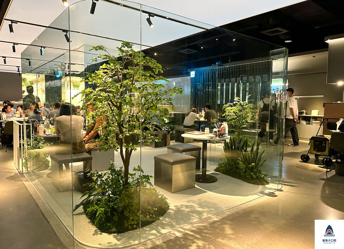 台中貳樓,台中美食,貳樓秀泰文心店菜單,貳樓餐點推薦,親子餐廳,貳樓,台中美食推薦,未來城市森林,台中早午餐,secondfloor,台中餐廳,貳樓文心店,台中新店,寵物友善餐廳,台中旅遊,貳樓秀泰文心店 @鯊魚大口咬