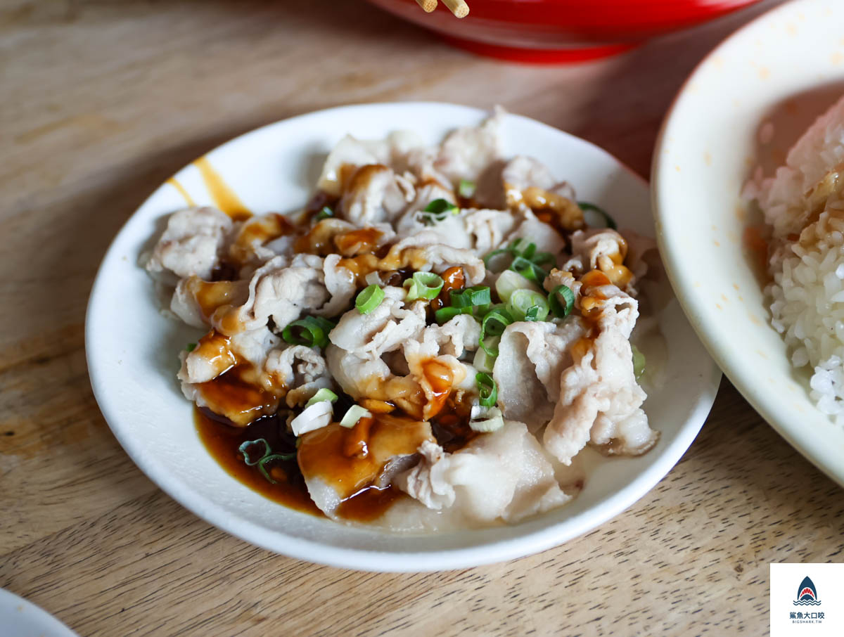 老向的店營業時間,北平路,老向的店,北平路小吃,北平路美食,台中北屯區美食,台中麵店老向的店,老向的店菜單,北屯,老向的店地址,老向的店電話 @鯊魚大口咬