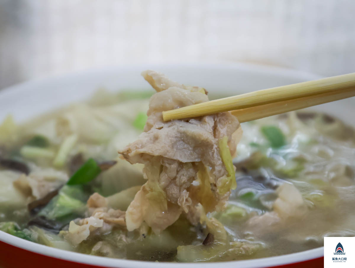 老向的店營業時間,北平路,老向的店,北平路小吃,北平路美食,台中北屯區美食,台中麵店老向的店,老向的店菜單,北屯,老向的店地址,老向的店電話 @鯊魚大口咬