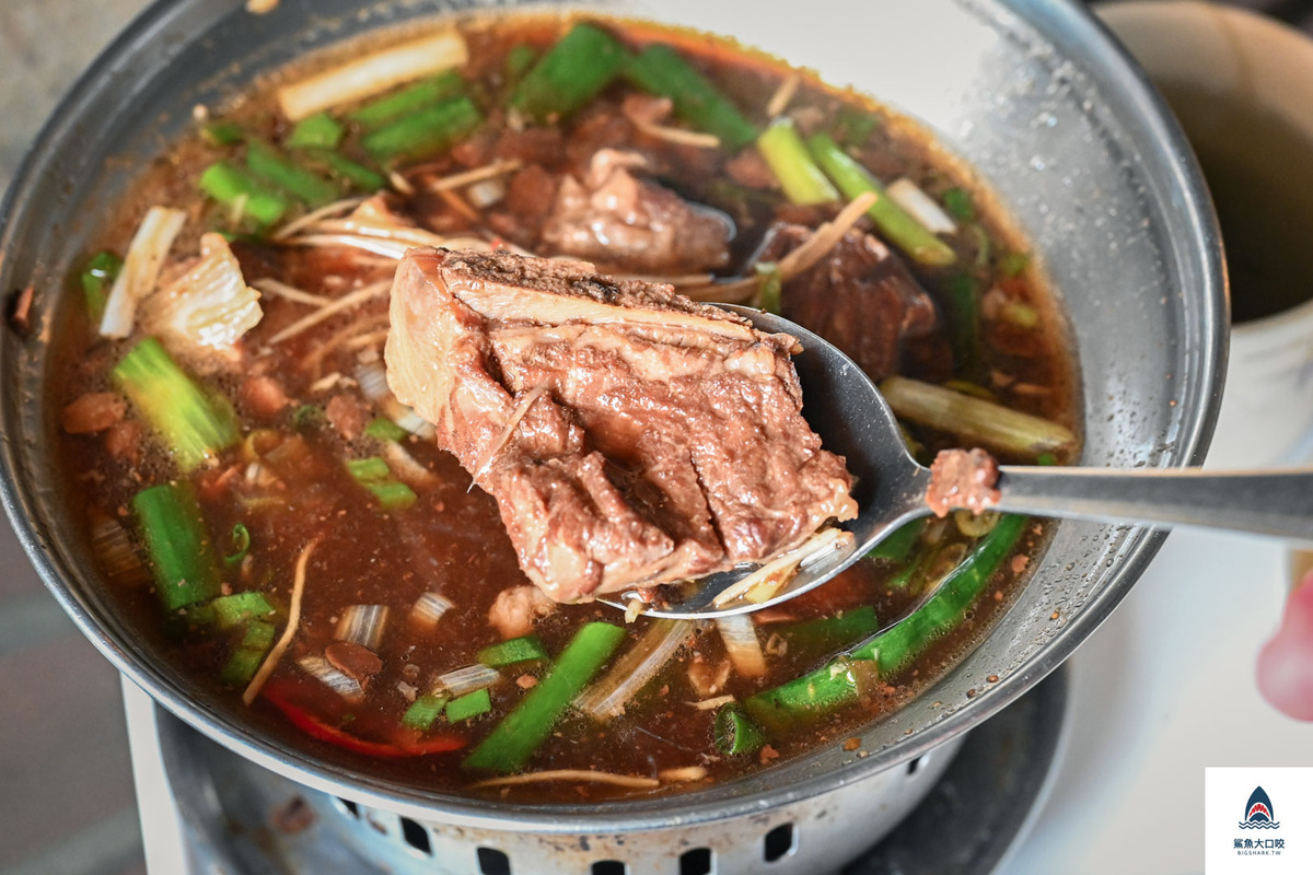 台中簡餐店,丹美隆外帶,丹美隆,丹美隆菜單,丹美隆評價,台中丹美隆,大墩十九街美食,台中西屯簡餐,丹美隆檸檬雞,台中西屯美食,台中越南排骨,台中簡餐,台中檸檬雞 @鯊魚大口咬