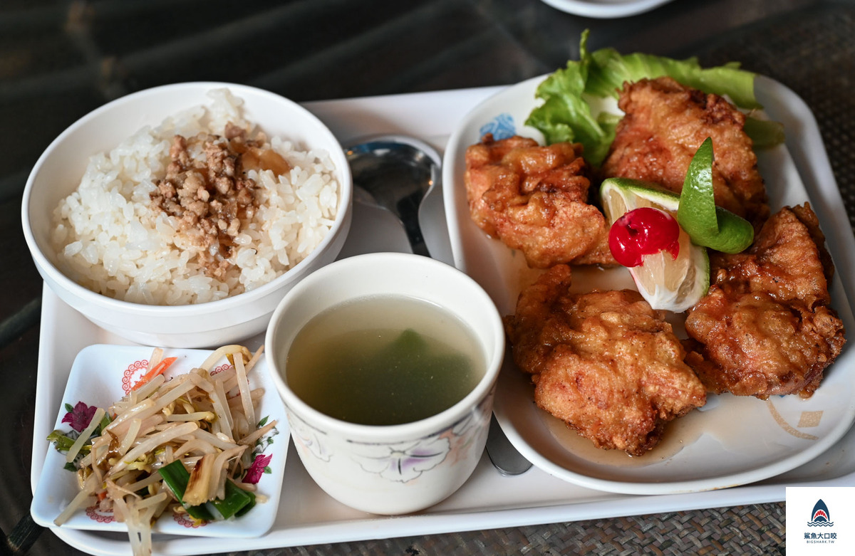 台中簡餐店,丹美隆外帶,丹美隆,丹美隆菜單,丹美隆評價,台中丹美隆,大墩十九街美食,台中西屯簡餐,丹美隆檸檬雞,台中西屯美食,台中越南排骨,台中簡餐,台中檸檬雞 @鯊魚大口咬