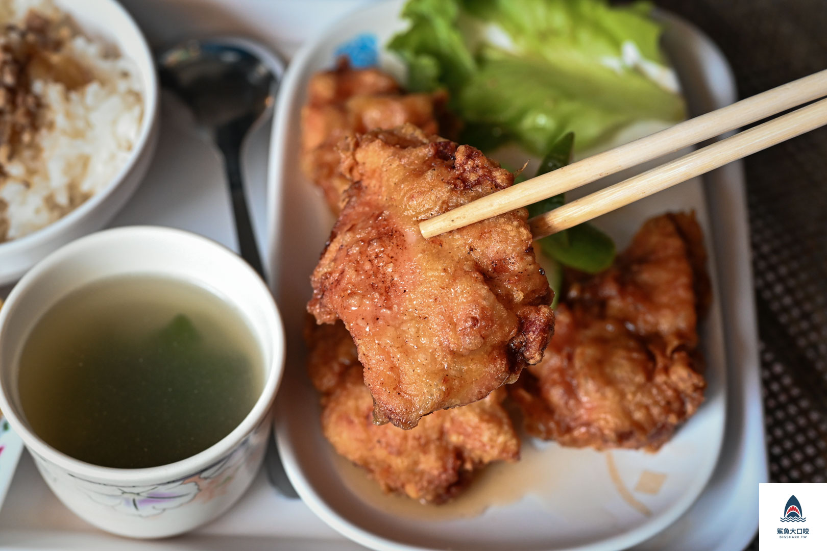 台中簡餐店,丹美隆外帶,丹美隆,丹美隆菜單,丹美隆評價,台中丹美隆,大墩十九街美食,台中西屯簡餐,丹美隆檸檬雞,台中西屯美食,台中越南排骨,台中簡餐,台中檸檬雞 @鯊魚大口咬