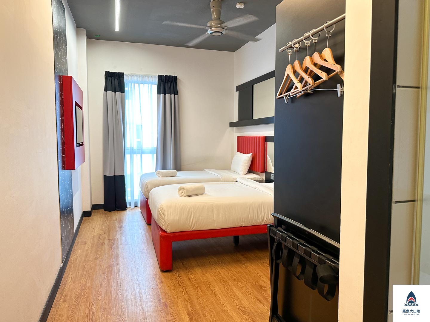 Tune Hotel,Tune Hotel介紹,Tune Hotel房價,Tune Hotel推薦,吉隆坡機場推薦,吉隆坡機場飯店 @鯊魚大口咬