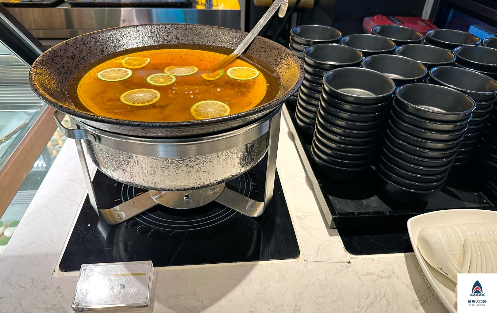 探索廚房推薦,台北寒舍艾美酒店探索廚房,信義區美食,探索廚房,探索廚房菜單,探索廚房用餐時間,吃到飽推薦,台北吃到飽推薦,探索廚房價錢 @鯊魚大口咬