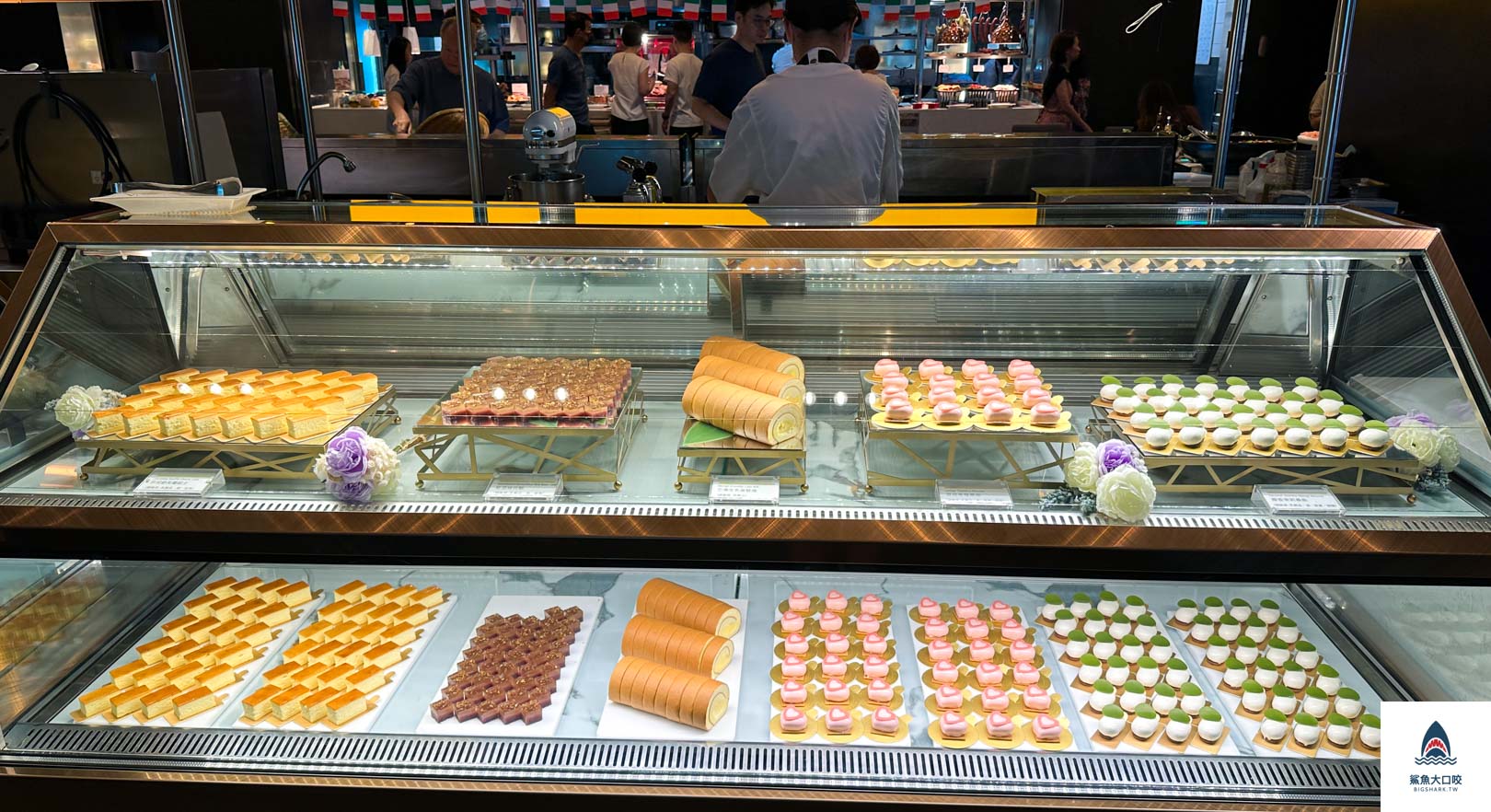 探索廚房推薦,台北寒舍艾美酒店探索廚房,信義區美食,探索廚房,探索廚房菜單,探索廚房用餐時間,吃到飽推薦,台北吃到飽推薦,探索廚房價錢 @鯊魚大口咬