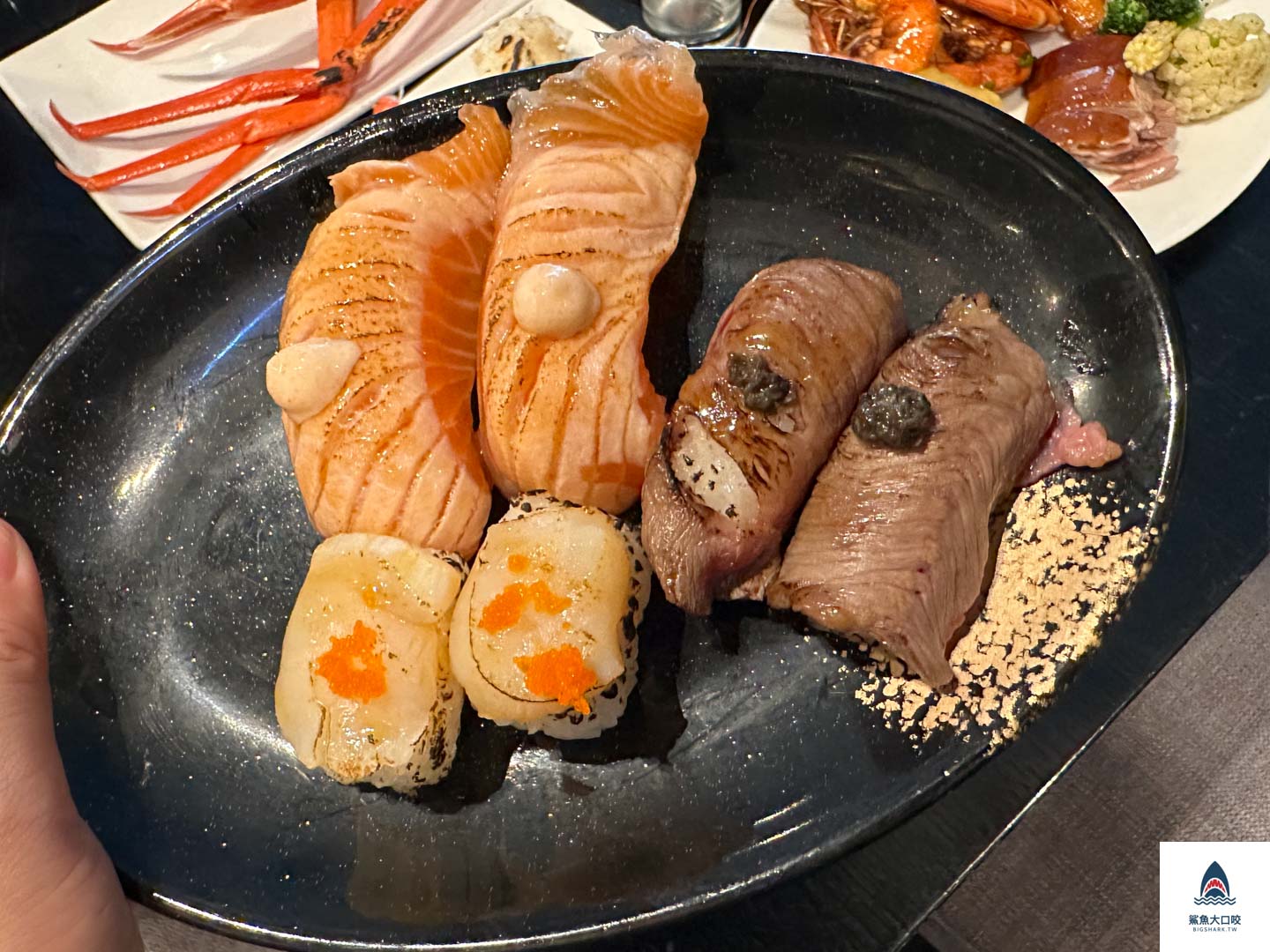 探索廚房推薦,台北寒舍艾美酒店探索廚房,信義區美食,探索廚房,探索廚房菜單,探索廚房用餐時間,吃到飽推薦,台北吃到飽推薦,探索廚房價錢 @鯊魚大口咬